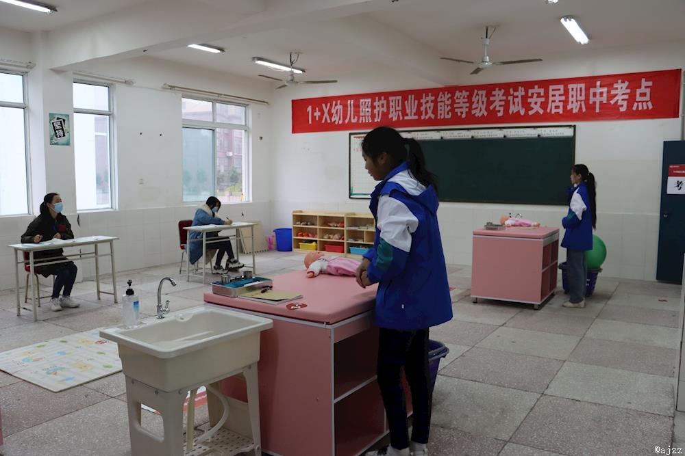 4b27aa41a3fe4b19b3786a44a4d5f078.jpg