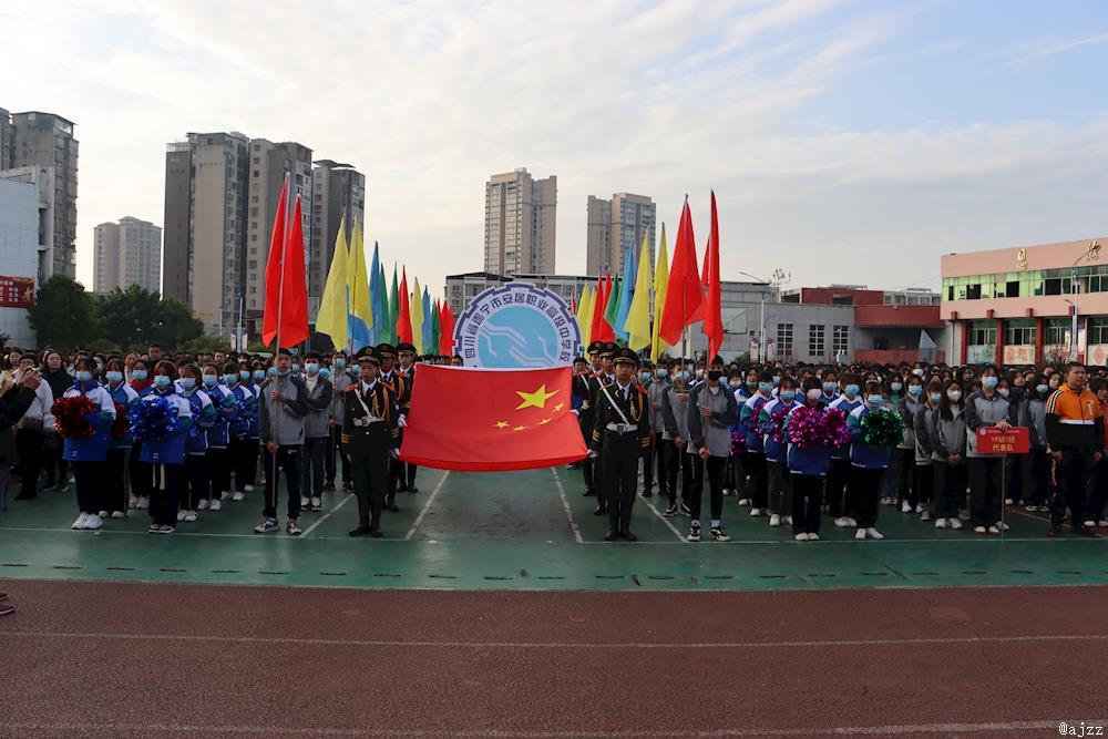 4707da1955064367af7a1e276f3de83d.jpg